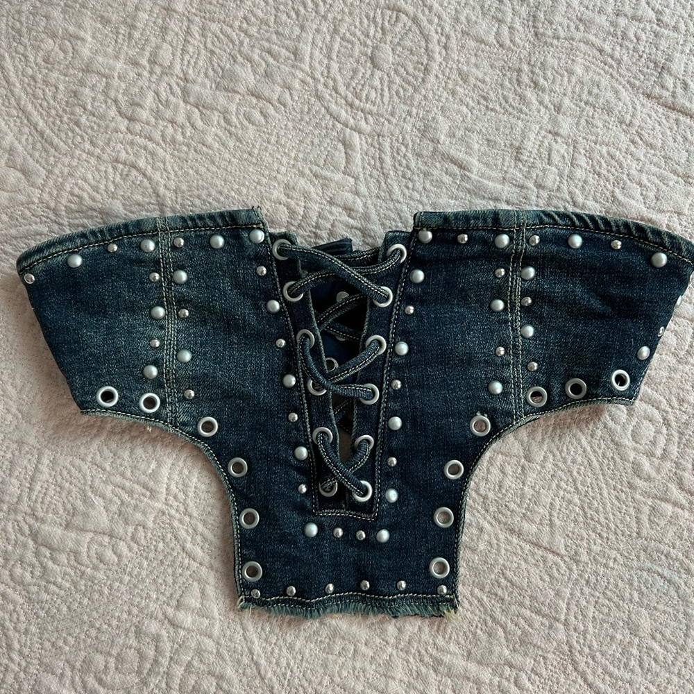 Outcast Rosie Denim Top - size small